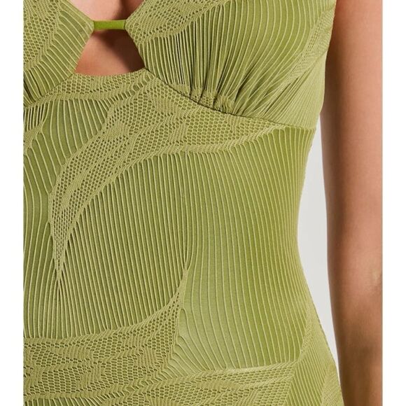 NWT WINDSOR Sunshine And Good Time V-Neck Mermaid Maxi Dress in Green, Size XS - Picture 4 of 8